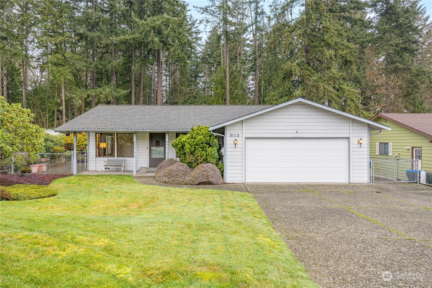 913 Eckard Place Port Angeles WA 98362