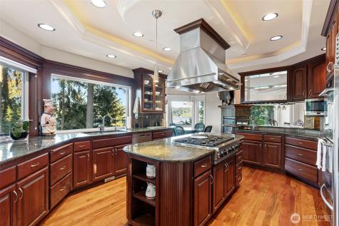 13025 Point Richmond Drive NW Gig Harbor WA 98332