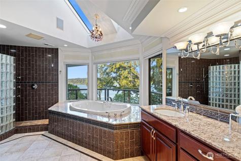 13025 Point Richmond Drive NW Gig Harbor WA 98332