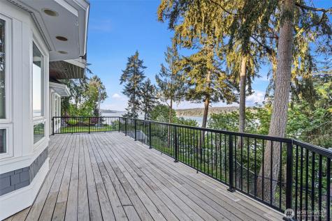 13025 Point Richmond Drive NW Gig Harbor WA 98332