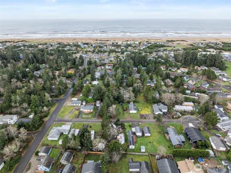 31200 N Place Ocean Park WA 98640