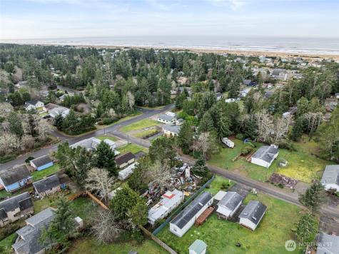31200 N Place Ocean Park WA 98640