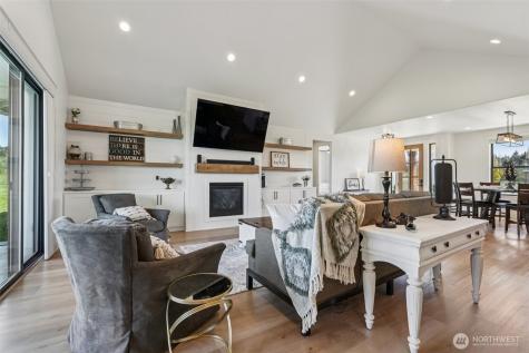 270 Tulip Lane Woodland WA 98674