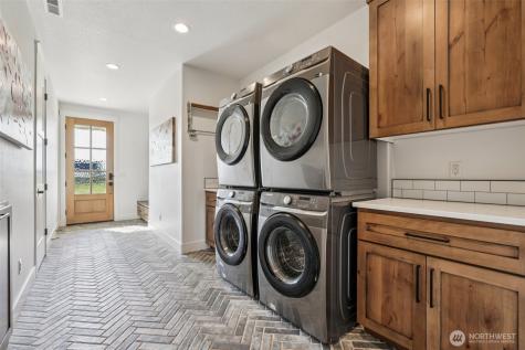 270 Tulip Lane Woodland WA 98674