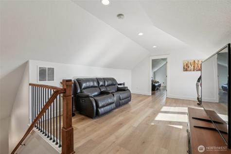 270 Tulip Lane Woodland WA 98674