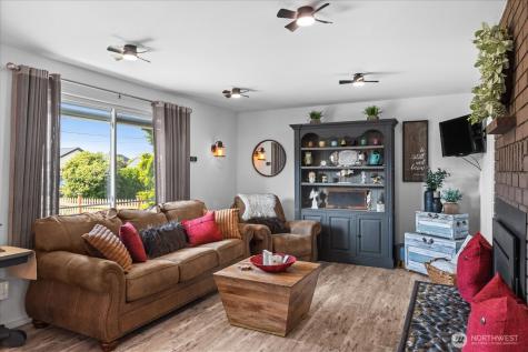 11531 Tulare Way W Marysville WA 98271