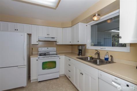 1140 S Pine Street Kettle Falls WA 99141