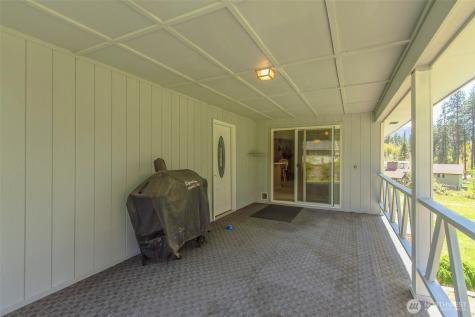 1140 S Pine Street Kettle Falls WA 99141