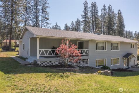 1140 S Pine Street Kettle Falls WA 99141