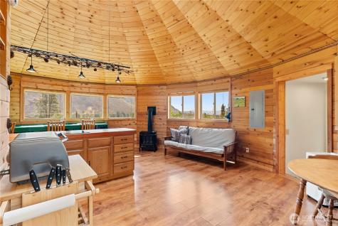 599 West Chewuch Road Winthrop WA 98862
