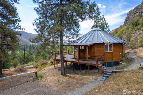 599 West Chewuch Road Winthrop WA 98862