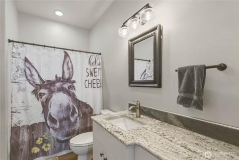 1475 Havillah Road Tonasket WA 98855