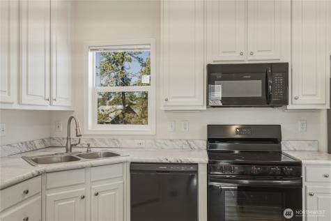 1475 Havillah Road Tonasket WA 98855