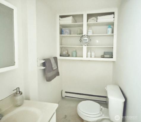 1202 W Perry Street W Aberdeen WA 98520