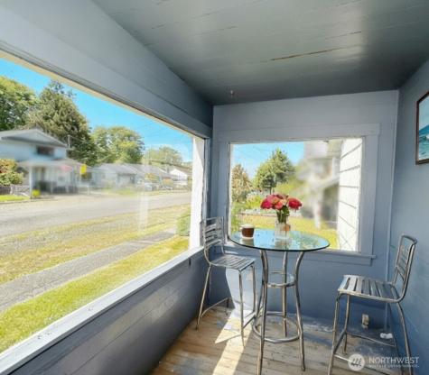 1202 W Perry Street W Aberdeen WA 98520