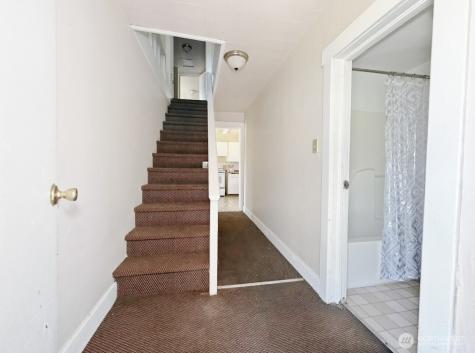 1202 W Perry Street W Aberdeen WA 98520