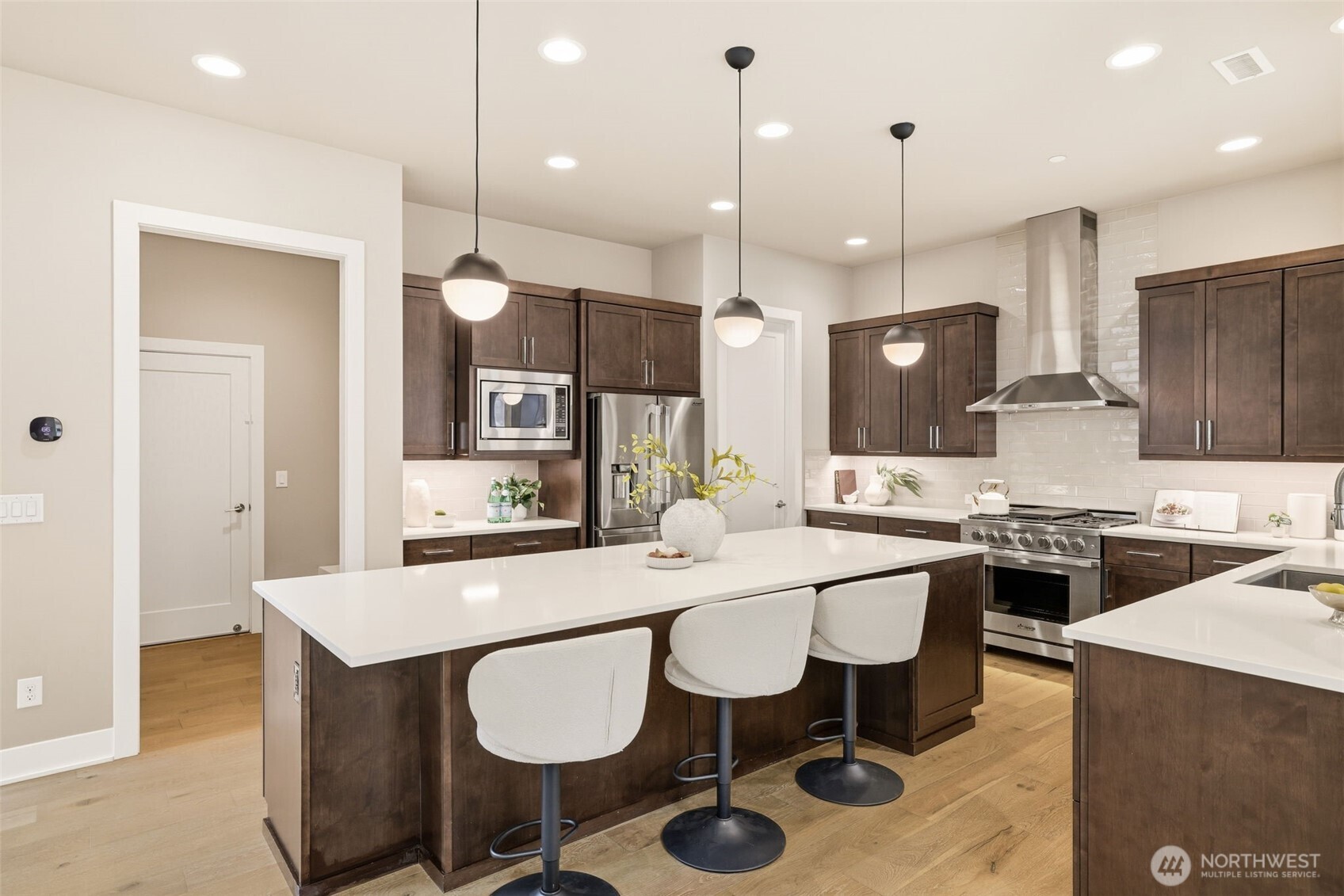 24387 NE 24th Street Sammamish WA 98074