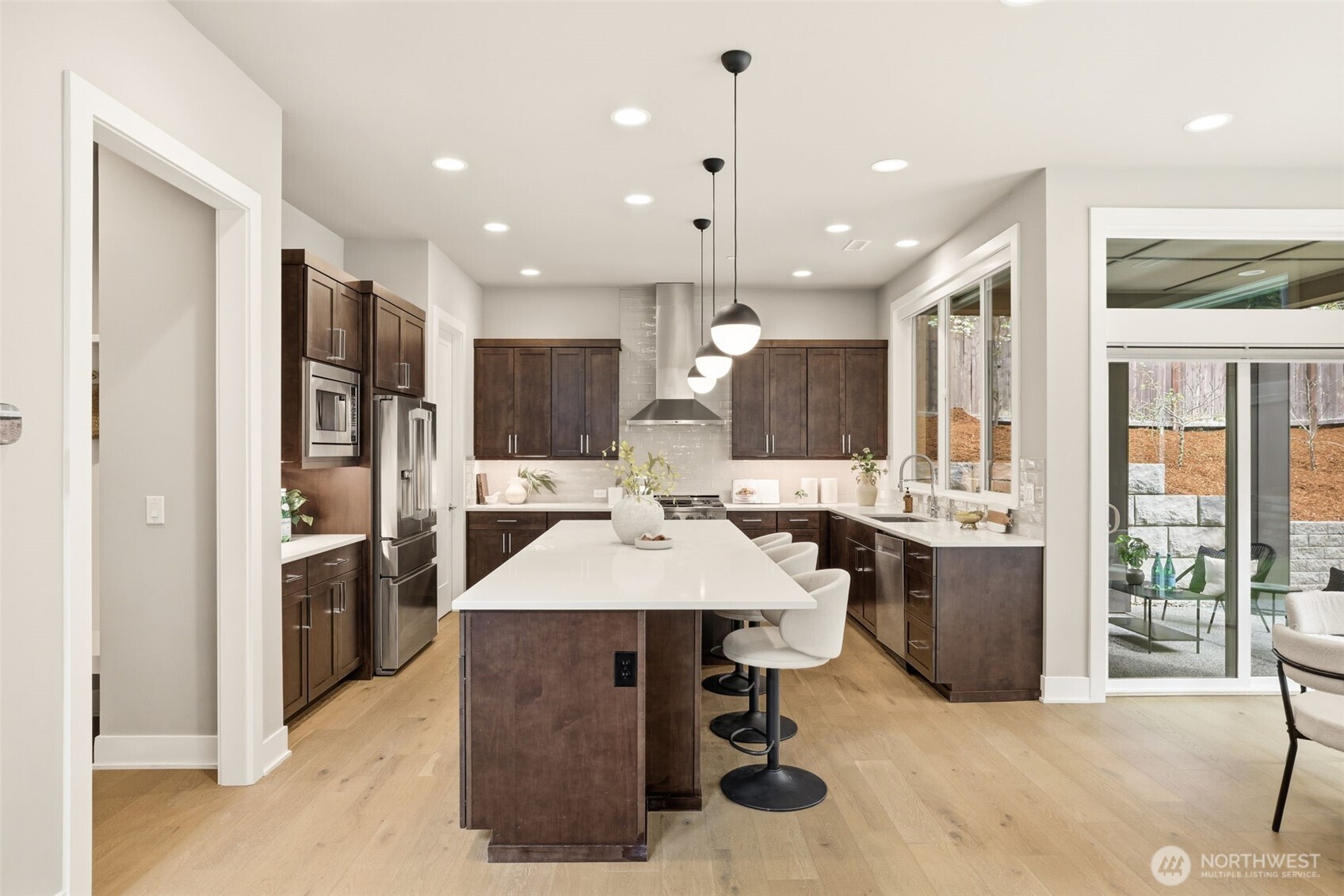 24387 NE 24th Street Sammamish WA 98074