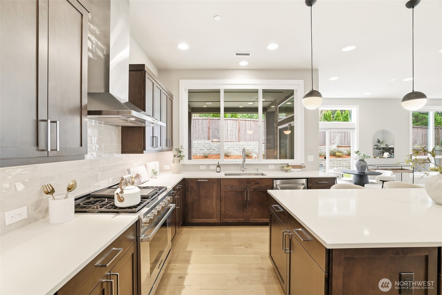 24387 NE 24th Street Sammamish WA 98074