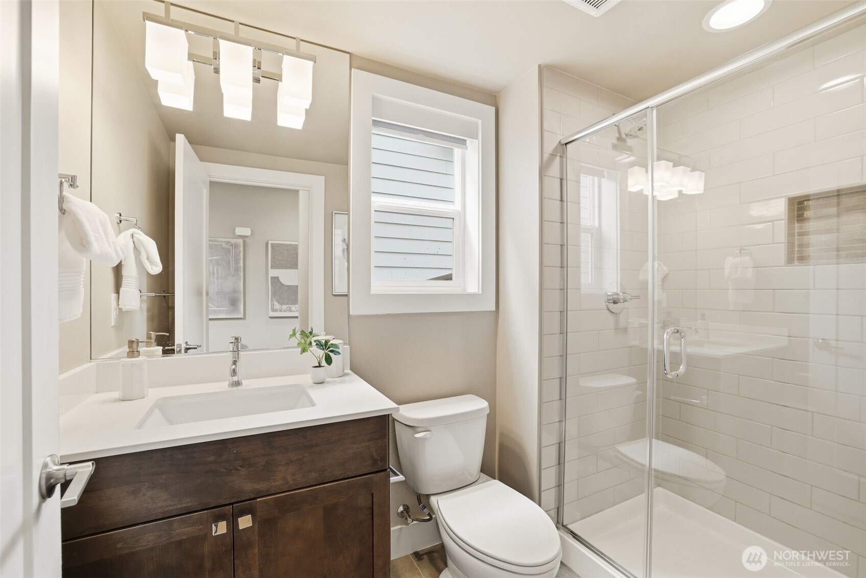 24387 NE 24th Street Sammamish WA 98074