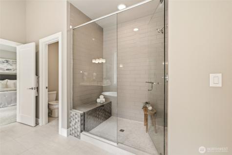 24387 NE 24th Street Sammamish WA 98074