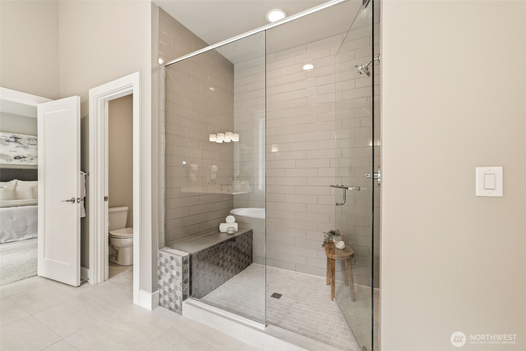 24387 NE 24th Street Sammamish WA 98074