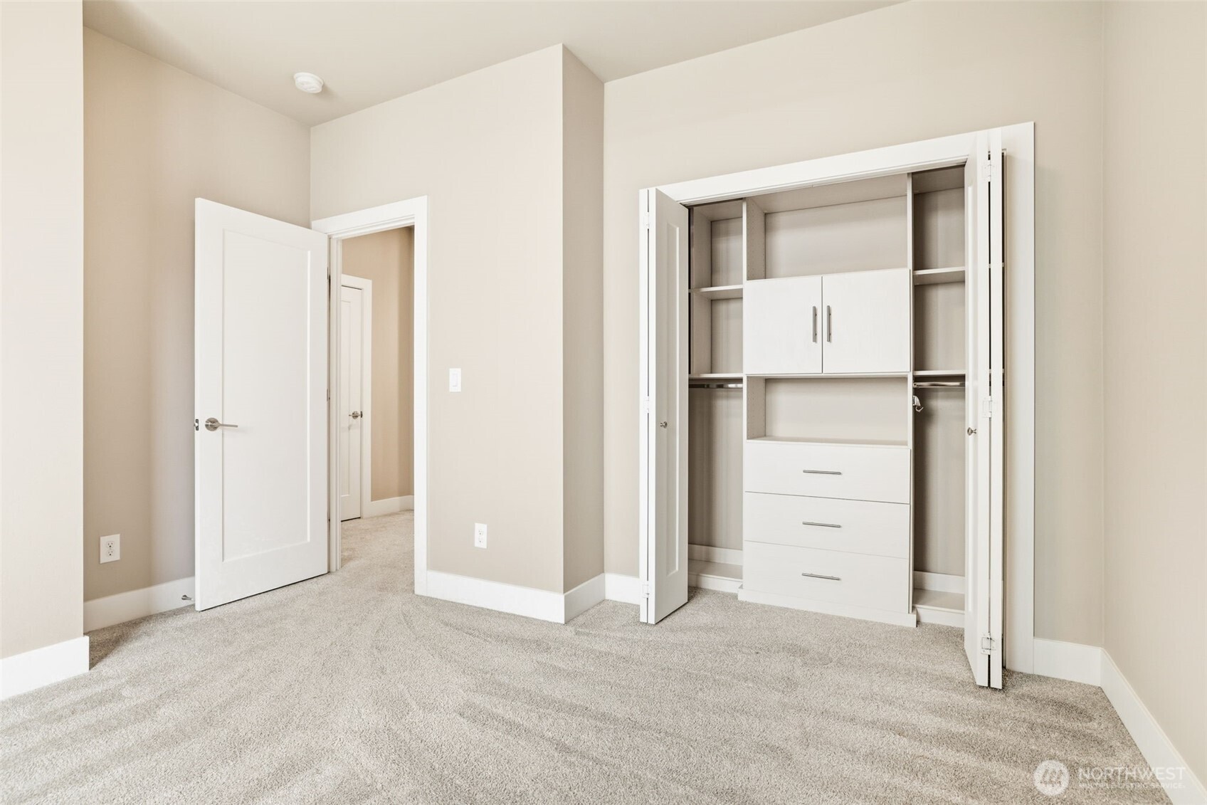 24387 NE 24th Street Sammamish WA 98074