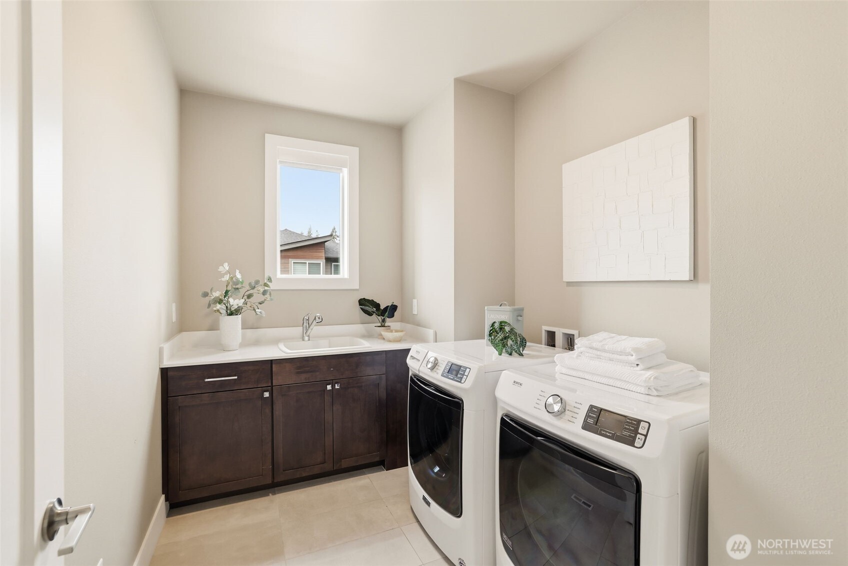 24387 NE 24th Street Sammamish WA 98074
