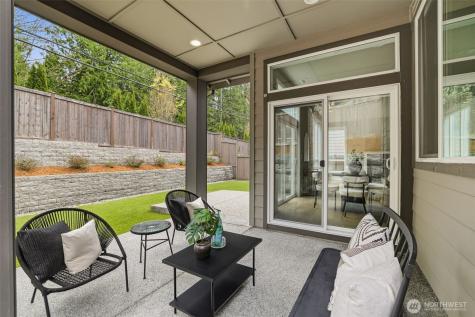 24387 NE 24th Street Sammamish WA 98074