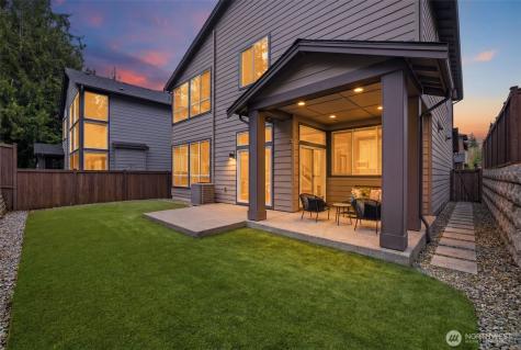 24387 NE 24th Street Sammamish WA 98074