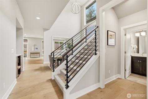 24387 NE 24th Street Sammamish WA 98074