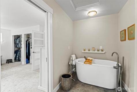 2051 Lexington Avenue Blaine WA 98230