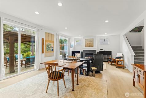 2051 Lexington Avenue Blaine WA 98230