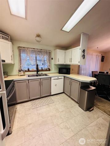 3503 Lakecrest Street SE Lacey WA 98503