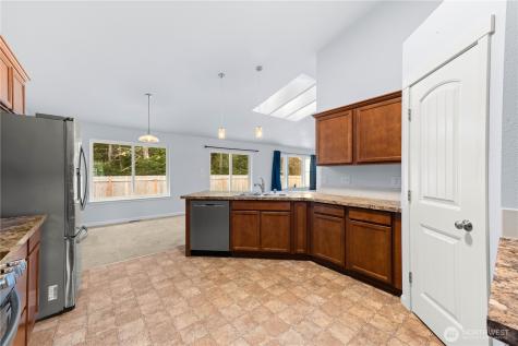 181 Duck Lake Drive NE Ocean Shores WA 98569