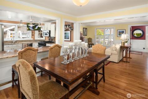 17409 113th Avenue NE Bothell WA 98011