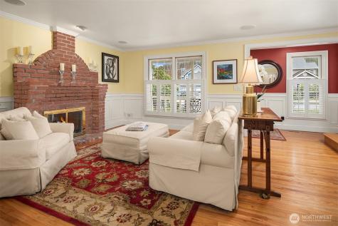 17409 113th Avenue NE Bothell WA 98011