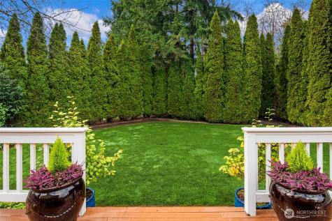 17409 113th Avenue NE Bothell WA 98011