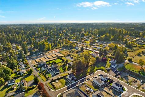 7170 91st Street E Puyallup WA 98371