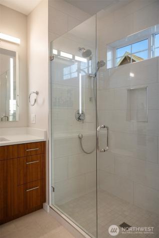 1936 17th Avenue NE Issaquah WA 98029