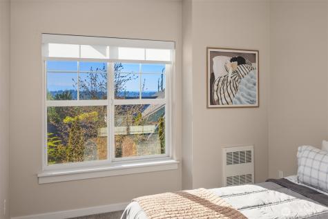 1936 17th Avenue NE Issaquah WA 98029