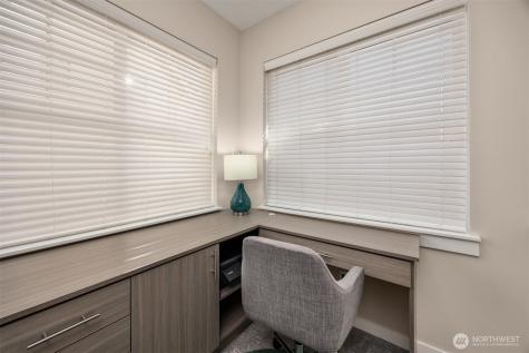 1936 17th Avenue NE Issaquah WA 98029