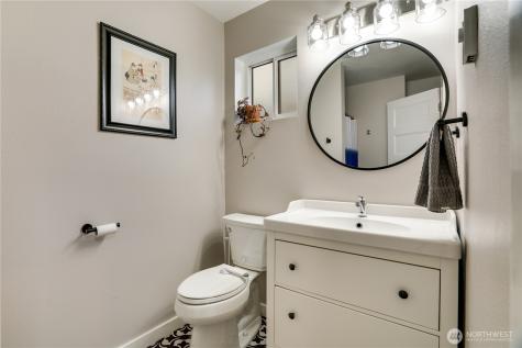 10319 Midvale Avenue N Seattle WA 98133