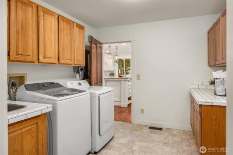 14440 Sunrise Drive NE Bainbridge Island WA 98110