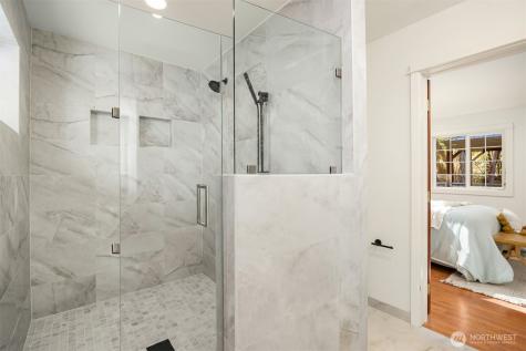 14440 Sunrise Drive NE Bainbridge Island WA 98110