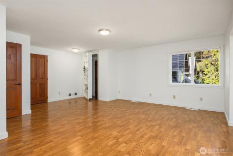 14440 Sunrise Drive NE Bainbridge Island WA 98110