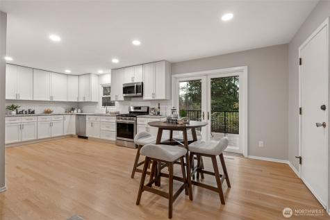 25819 173rd Avenue SE Covington WA 98042