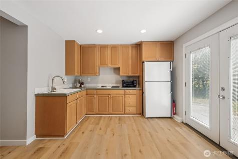 25819 173rd Avenue SE Covington WA 98042