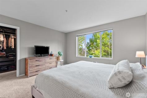 15720 Manor Way Lynnwood WA 98087