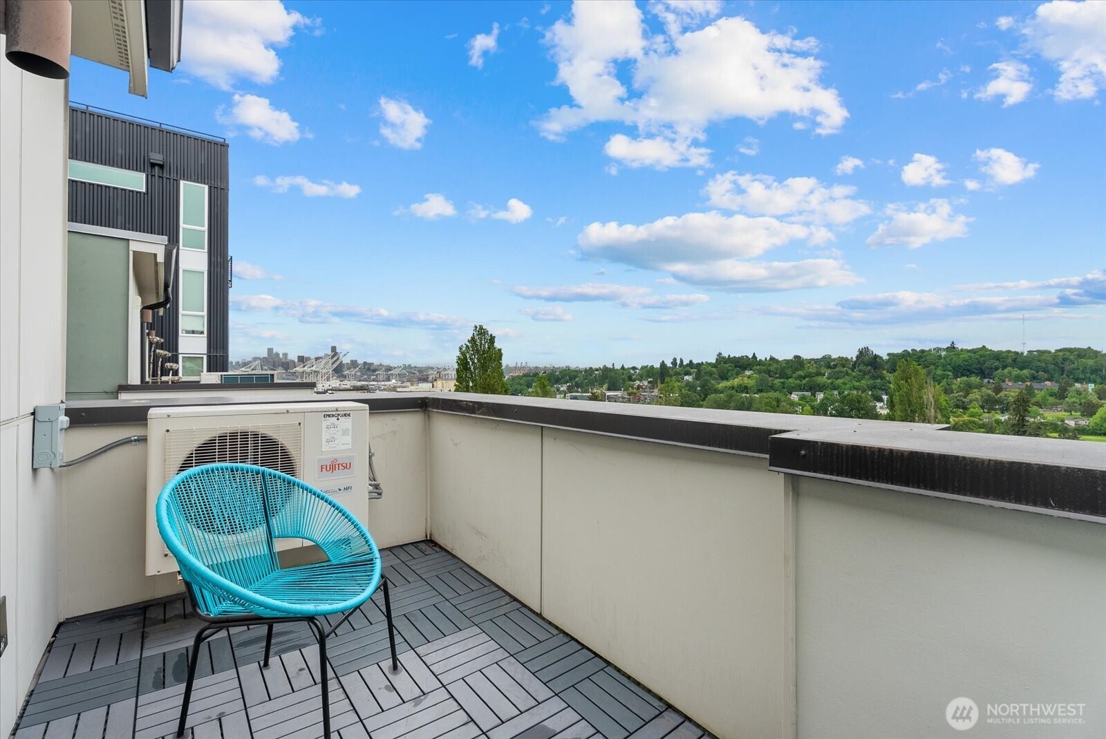 3104 SW Avalon Way Seattle WA 98126